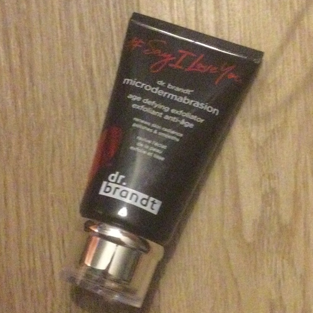 Dr. Brandt Microdermabrasion Age Defying Exfoliator